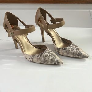 Beautiful BCBG Generation snake print stilettos!